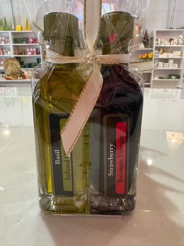 Basil Olive Oil & Strawberry Vinegar Gift Set